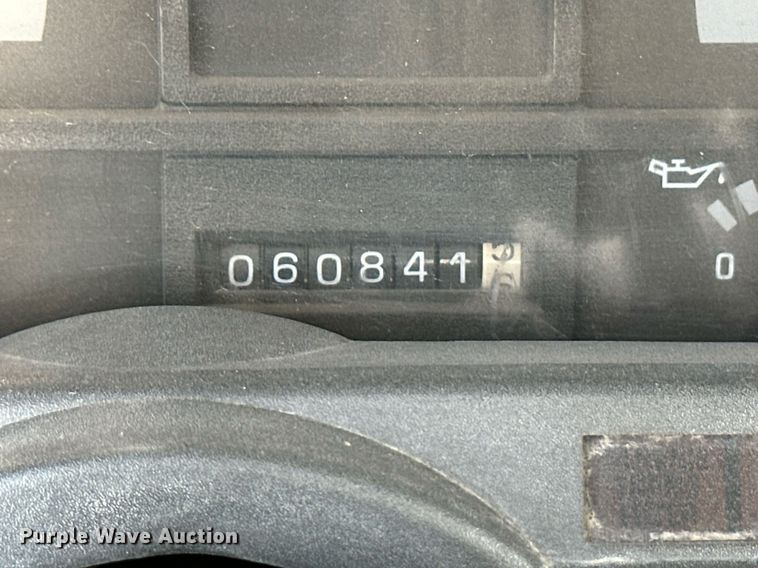 image for item OM9648 2000 GMC C6500 dump flatbed truck