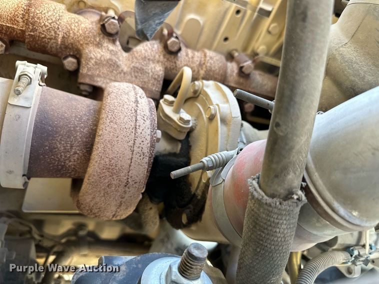 image for item OM9648 2000 GMC C6500 dump flatbed truck