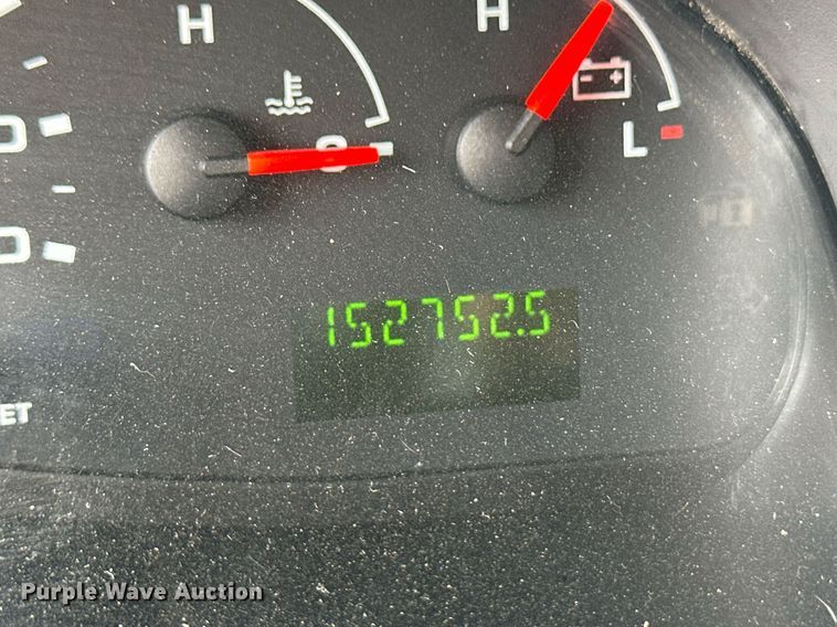 image for item OM9650 2006 Ford F450 Super Duty school bus