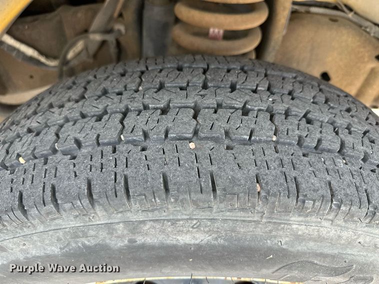 image for item OM9650 2006 Ford F450 Super Duty school bus