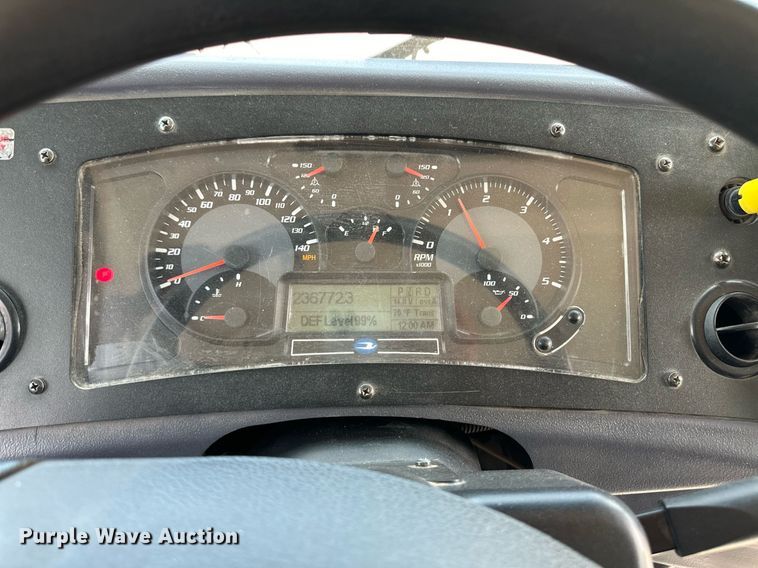 image for item OM9651 2014 Blue Bird Vision school bus