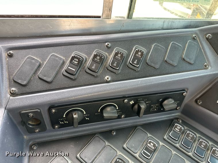 image for item OM9651 2014 Blue Bird Vision school bus