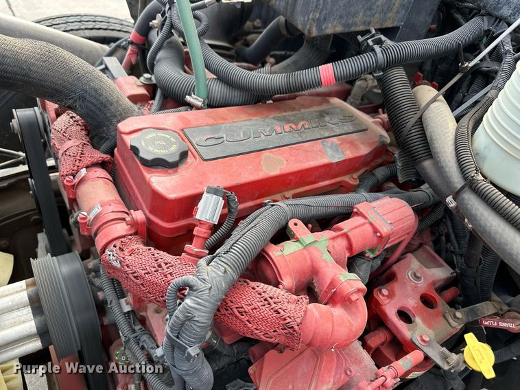 image for item OM9651 2014 Blue Bird Vision school bus