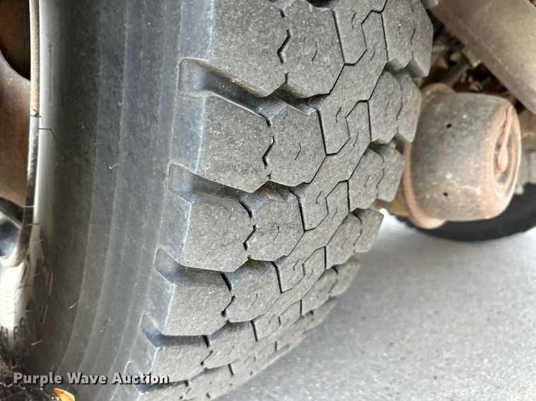 image for item OM9652 2016 Blue Bird Vision school bus