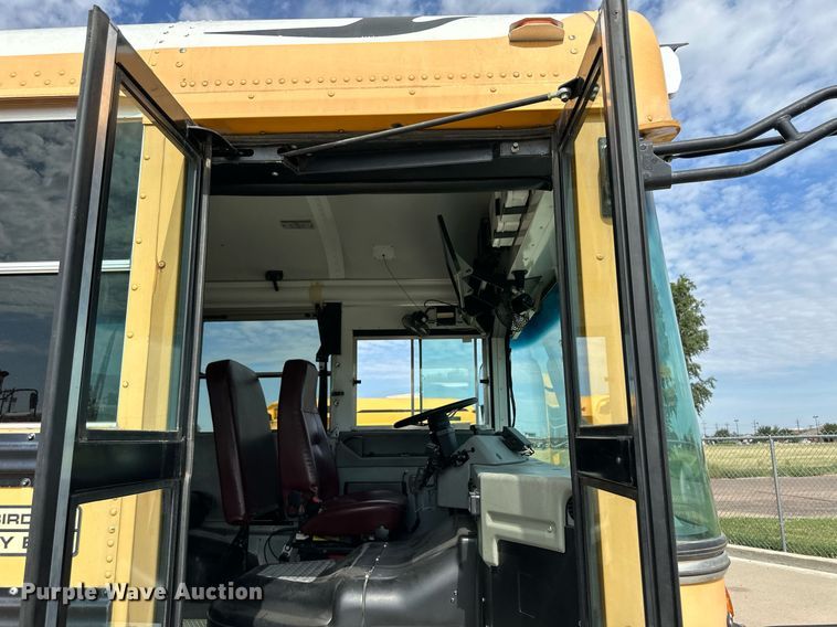 image for item OM9653 2012 Blue Bird All American school bus