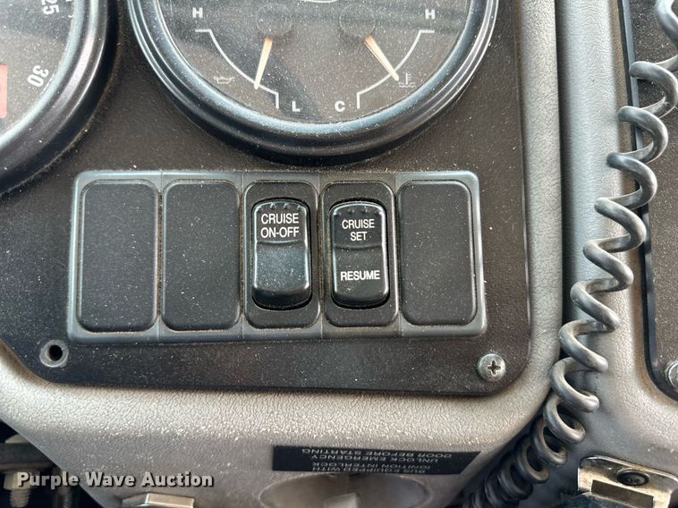 image for item OM9653 2012 Blue Bird All American school bus