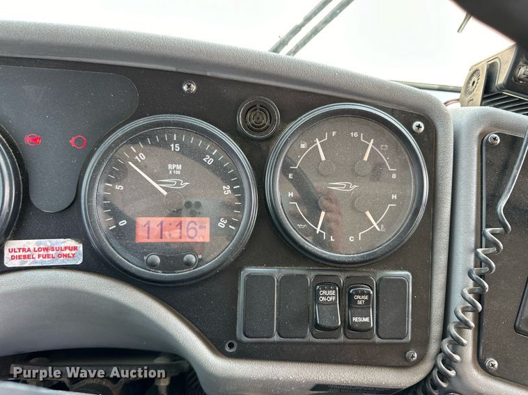 image for item OM9653 2012 Blue Bird All American school bus