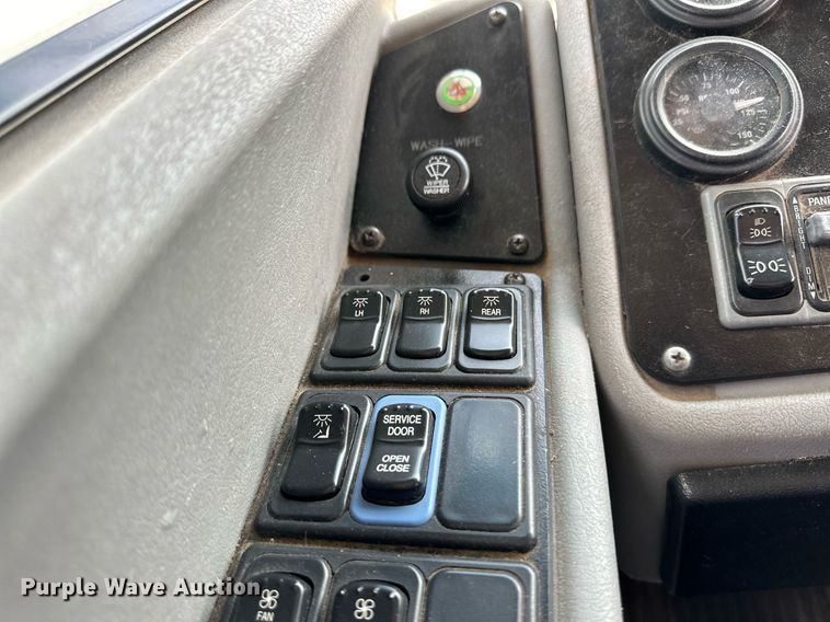 image for item OM9653 2012 Blue Bird All American school bus