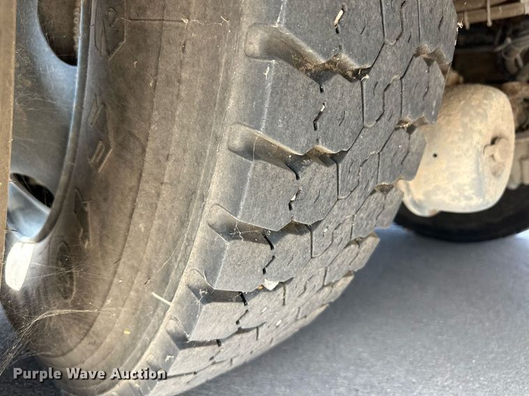 image for item OM9653 2012 Blue Bird All American school bus