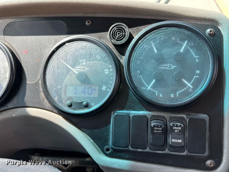 image for item OM9654 2008 Blue Bird All American school bus