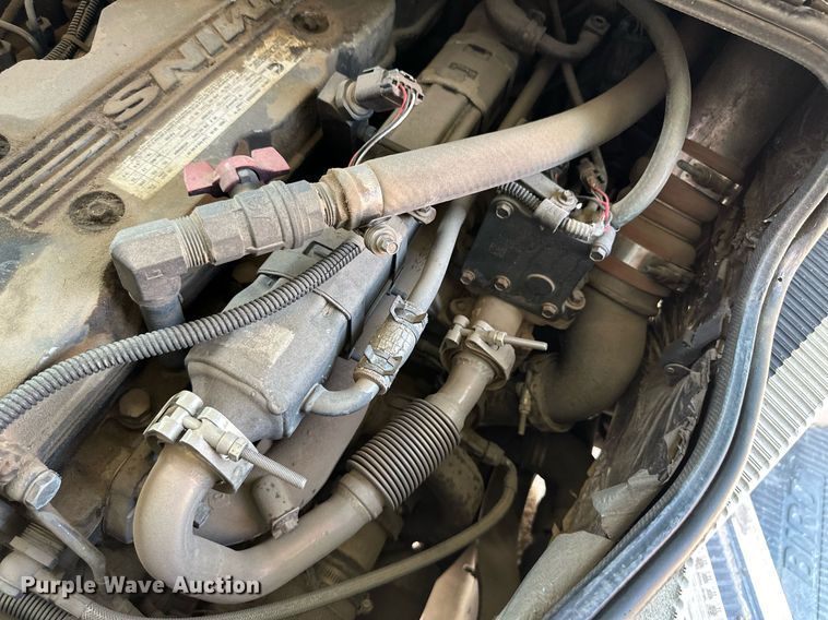 image for item OM9654 2008 Blue Bird All American school bus