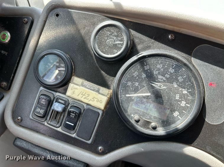 image for item OM9655 2008 Blue Bird All American school bus