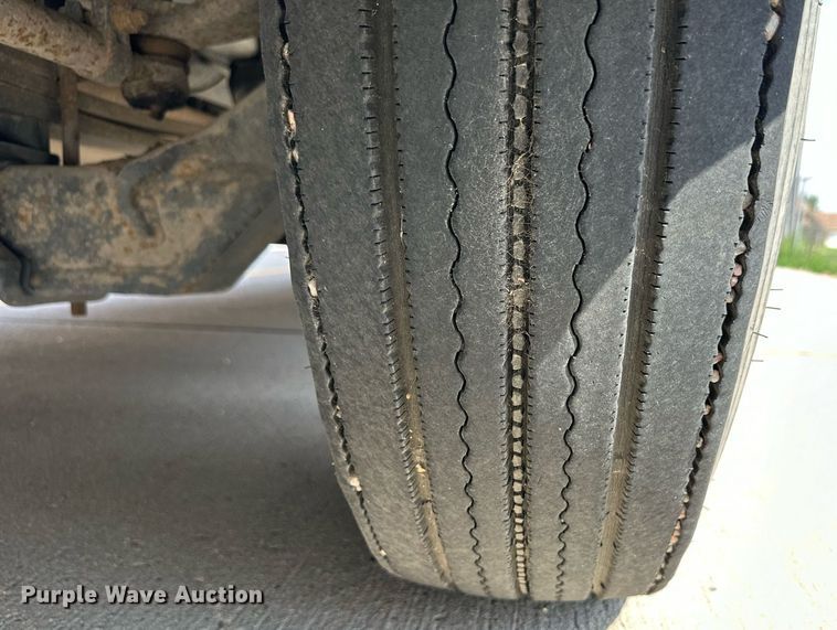 image for item OM9655 2008 Blue Bird All American school bus