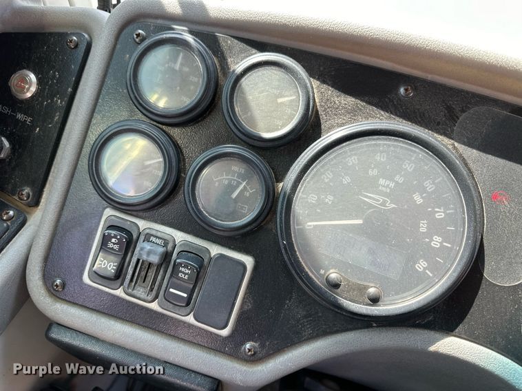 image for item OM9656 2006 Blue Bird All American school bus