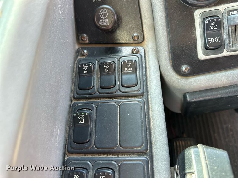 image for item OM9656 2006 Blue Bird All American school bus