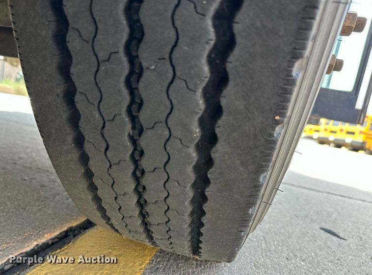 image for item OM9656 2006 Blue Bird All American school bus