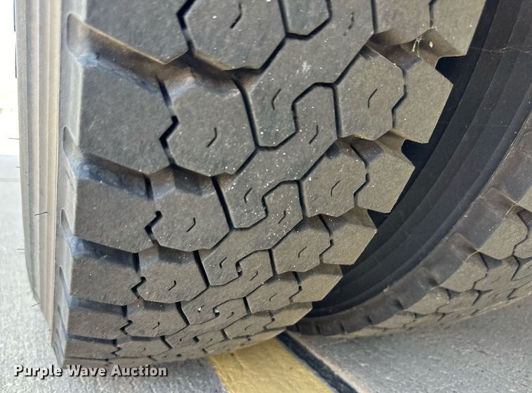 image for item OM9656 2006 Blue Bird All American school bus