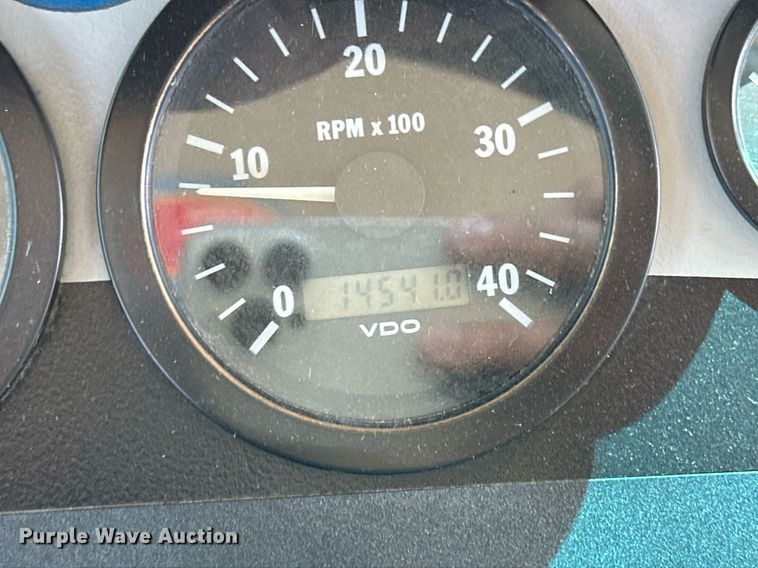 image for item OM9657 2004 Blue Bird All American school bus