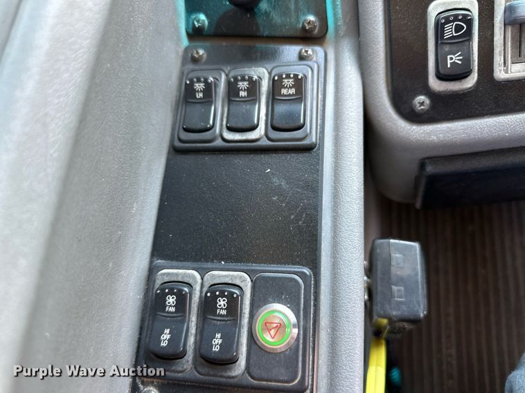 image for item OM9657 2004 Blue Bird All American school bus