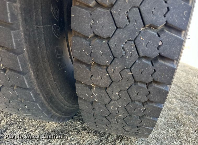 image for item OM9657 2004 Blue Bird All American school bus