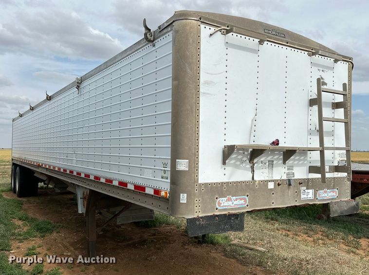 image for item DK6879 1994 Wilson DWH-200 grain trailer