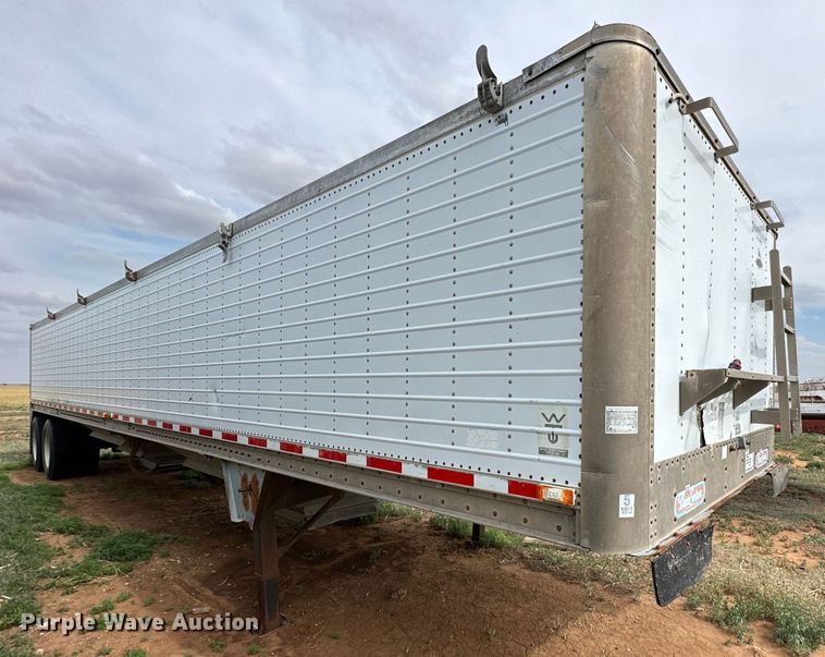 image for item DK6879 1994 Wilson DWH-200 grain trailer