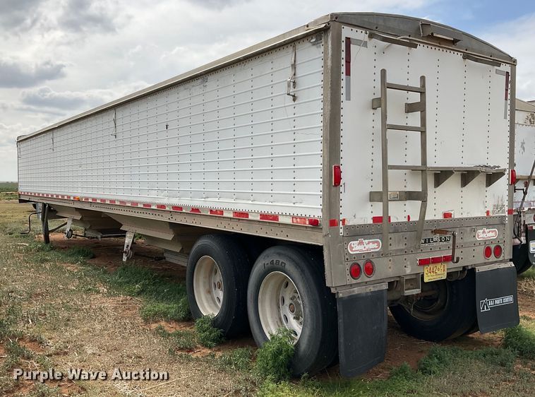 image for item DK6879 1994 Wilson DWH-200 grain trailer