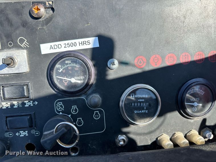 image for item DL0466 Jacobsen R-311T lawn mower