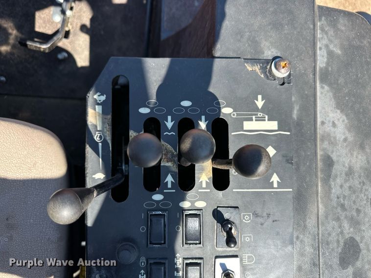 image for item DL0466 Jacobsen R-311T lawn mower