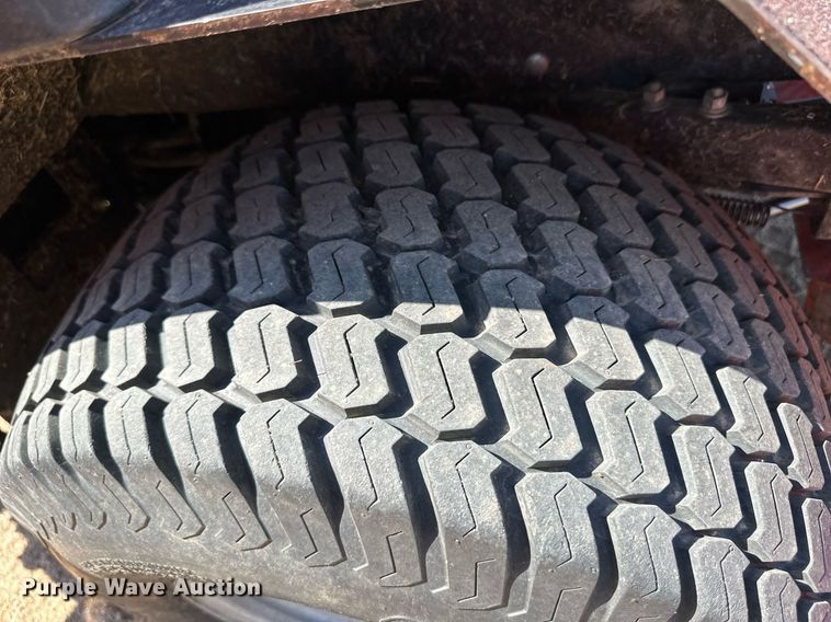 image for item DL0466 Jacobsen R-311T lawn mower