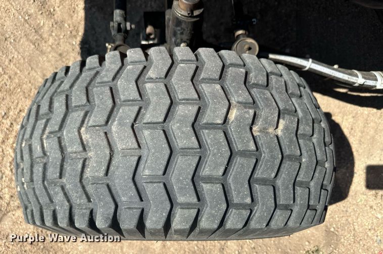 image for item DL0466 Jacobsen R-311T lawn mower