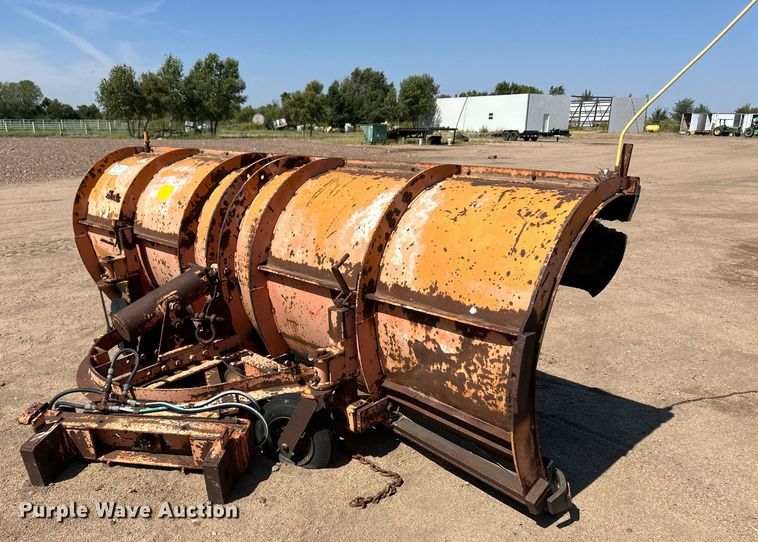 image for item DL0467 12' W Henke snow plow