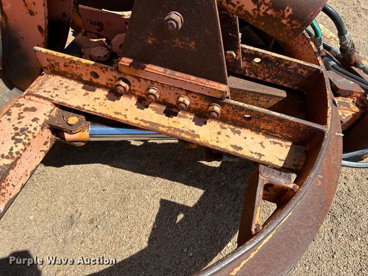 image for item DL0467 12' W Henke snow plow