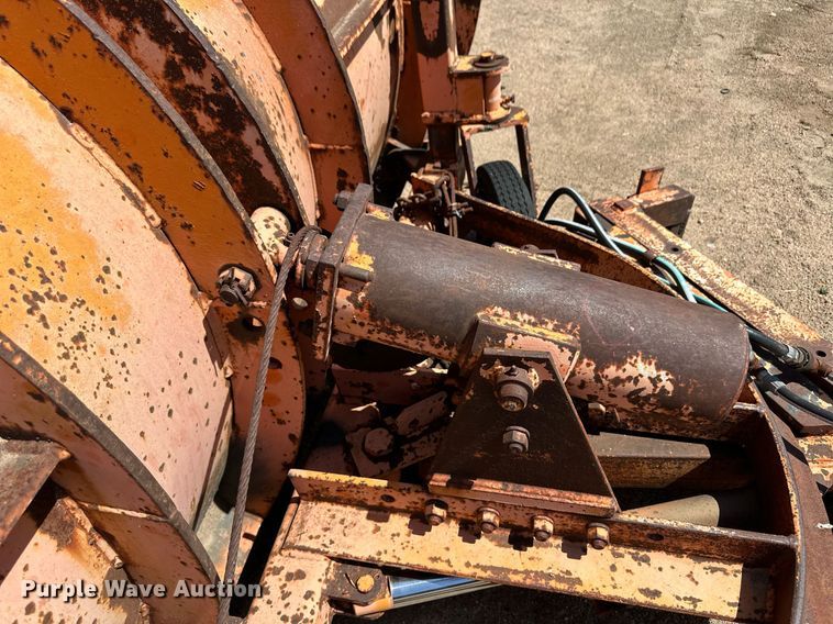 image for item DL0467 12' W Henke snow plow