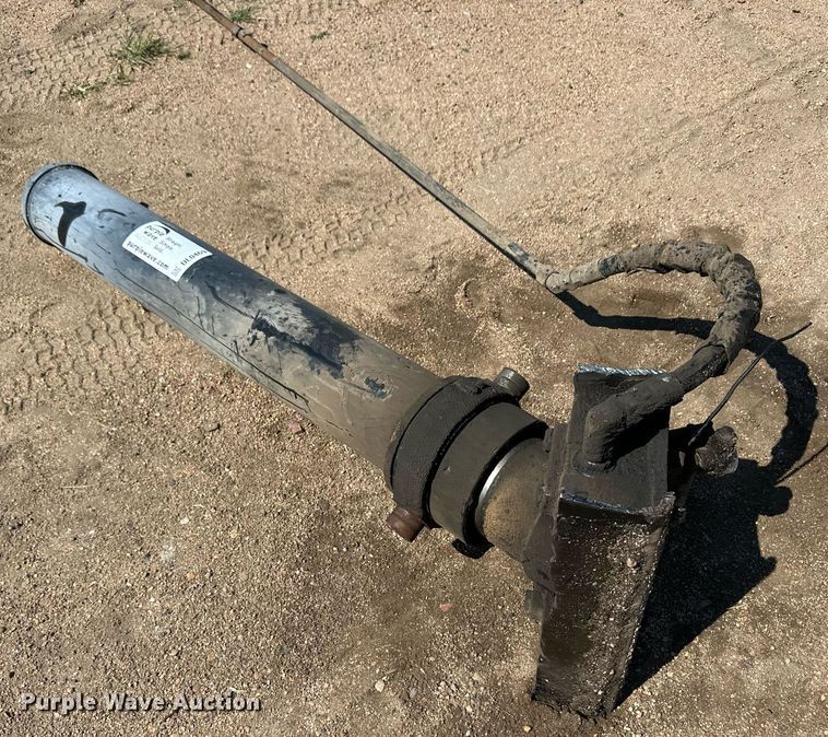 image for item DL0469 Hydraulic ram