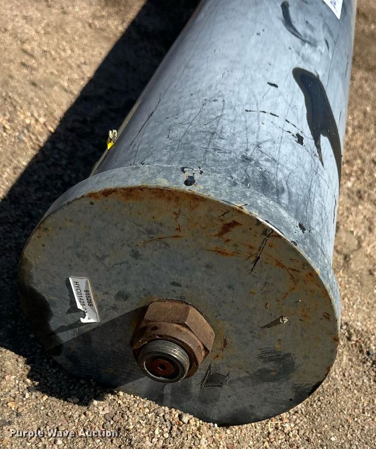 image for item DL0469 Hydraulic ram