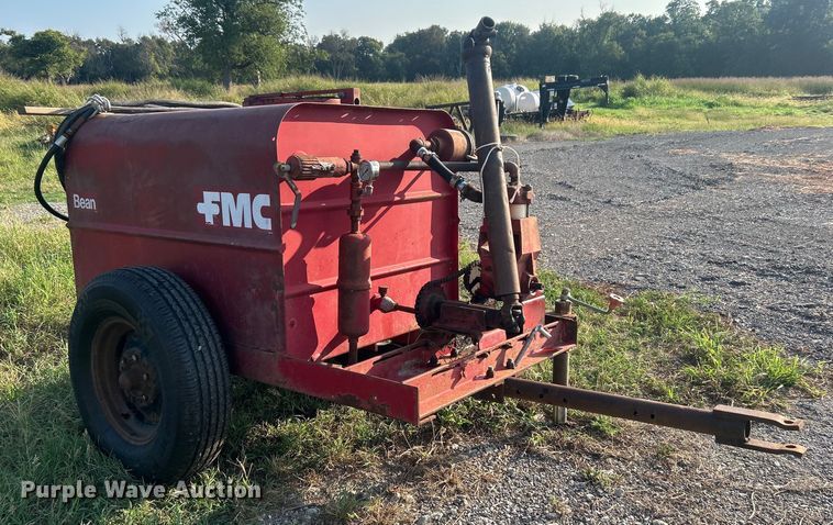 image for item DO6686 FMC sprayer trailer
