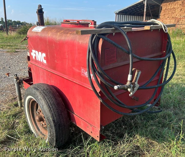 image for item DO6686 FMC sprayer trailer