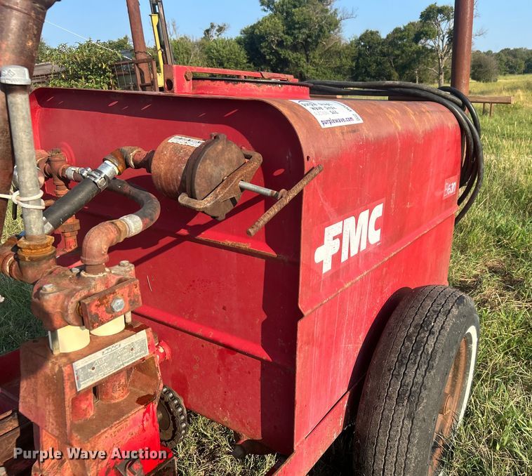 image for item DO6686 FMC sprayer trailer