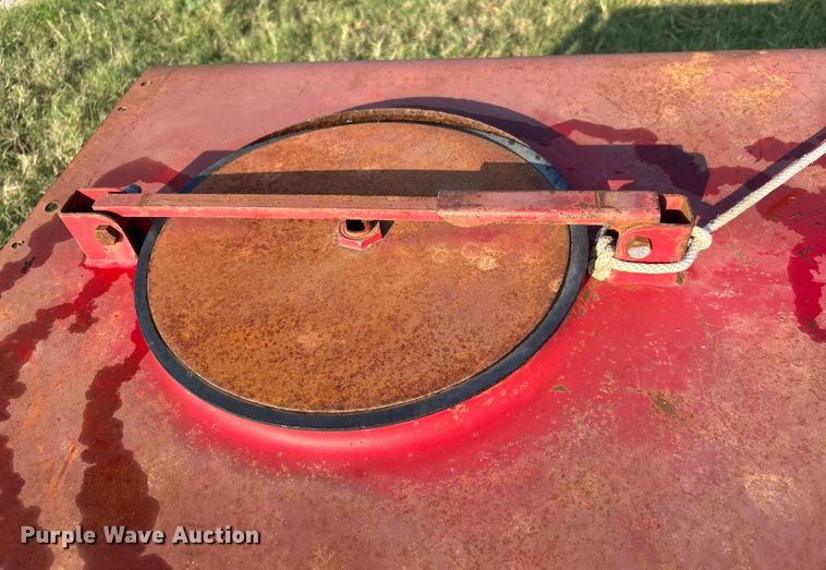 image for item DO6686 FMC sprayer trailer