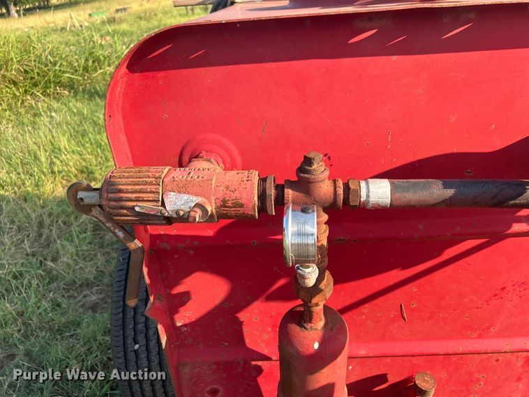 image for item DO6686 FMC sprayer trailer