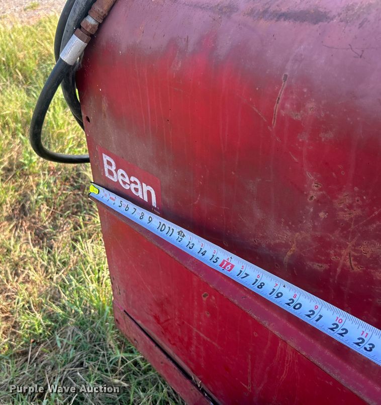 image for item DO6686 FMC sprayer trailer