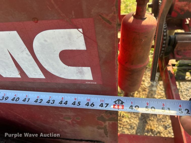 image for item DO6686 FMC sprayer trailer