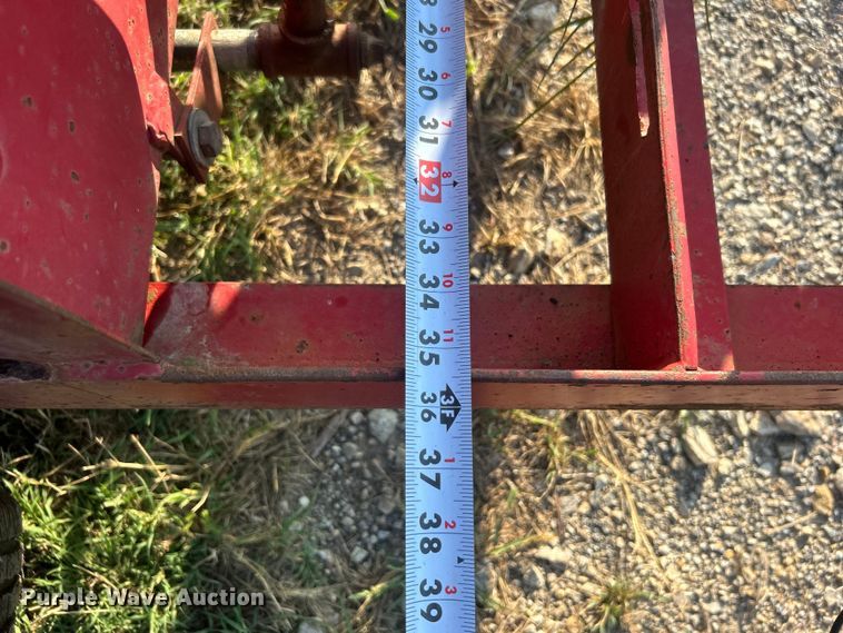 image for item DO6686 FMC sprayer trailer