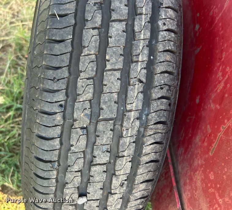 image for item DO6686 FMC sprayer trailer