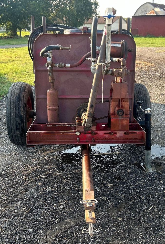 image for item DO6687 FMC sprayer trailer