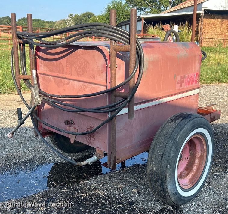 image for item DO6687 FMC sprayer trailer