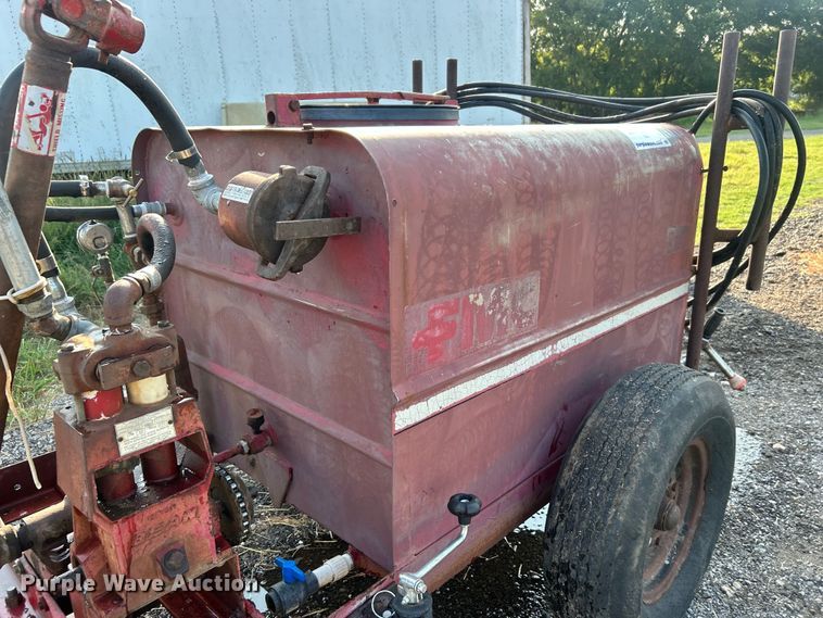 image for item DO6687 FMC sprayer trailer