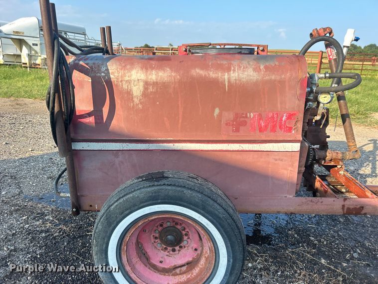 image for item DO6687 FMC sprayer trailer