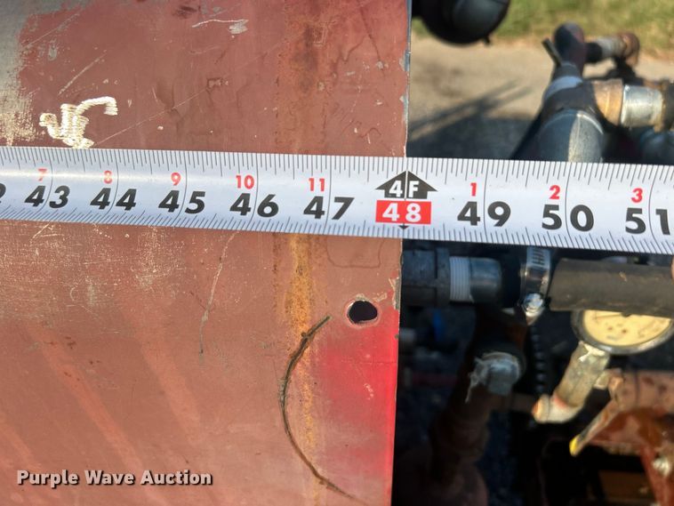 image for item DO6687 FMC sprayer trailer